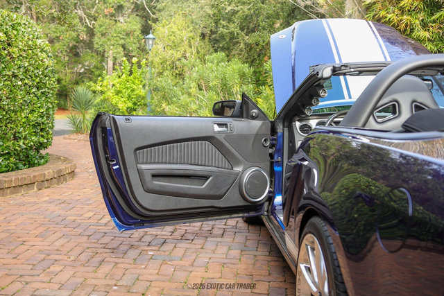 Used 2012 Ford Mustang Shelby GT500 image 32