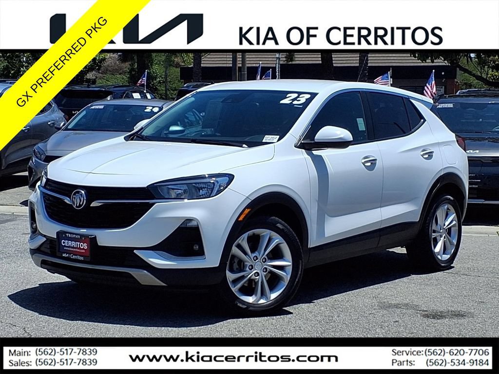 Used 2023 Buick Encore GX Preferred FWD image 1