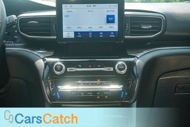 Used 2022 Ford Explorer Limited w/ Equipment Group 301A RWD image 26