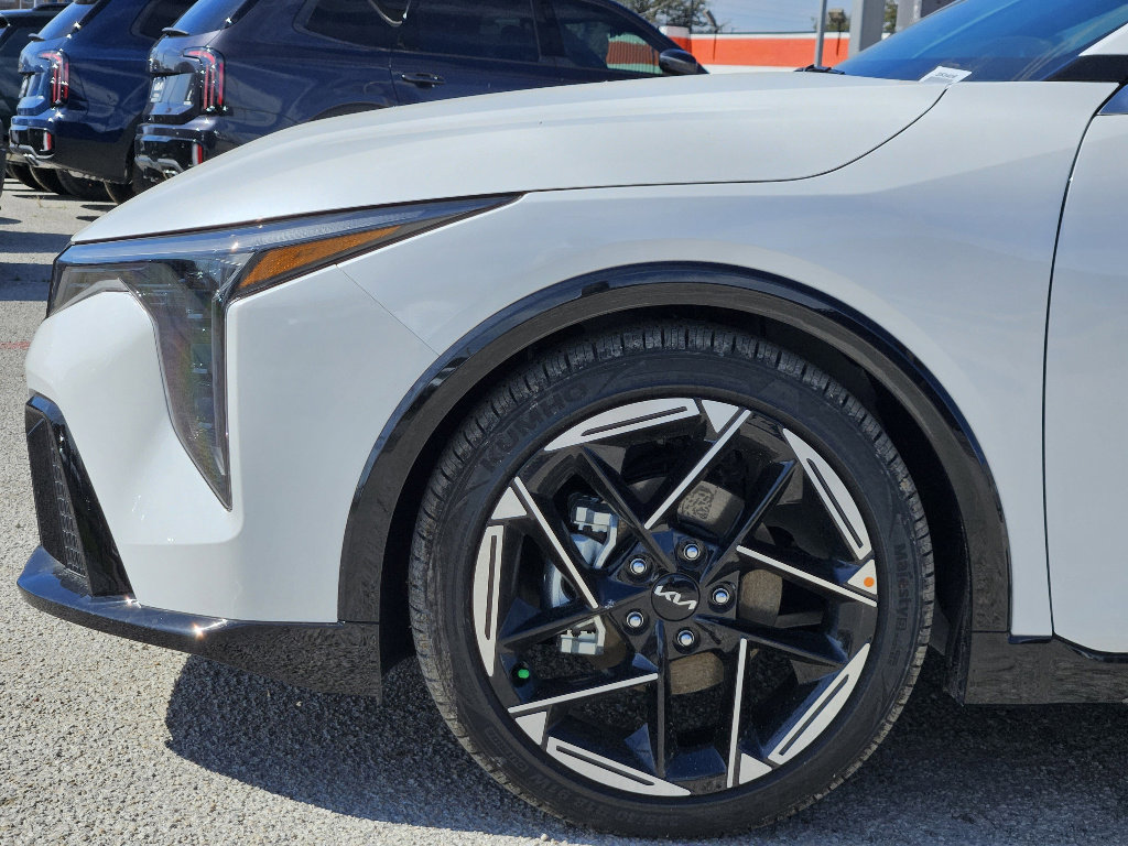 New 2026 Kia K4 GT-Line image 6