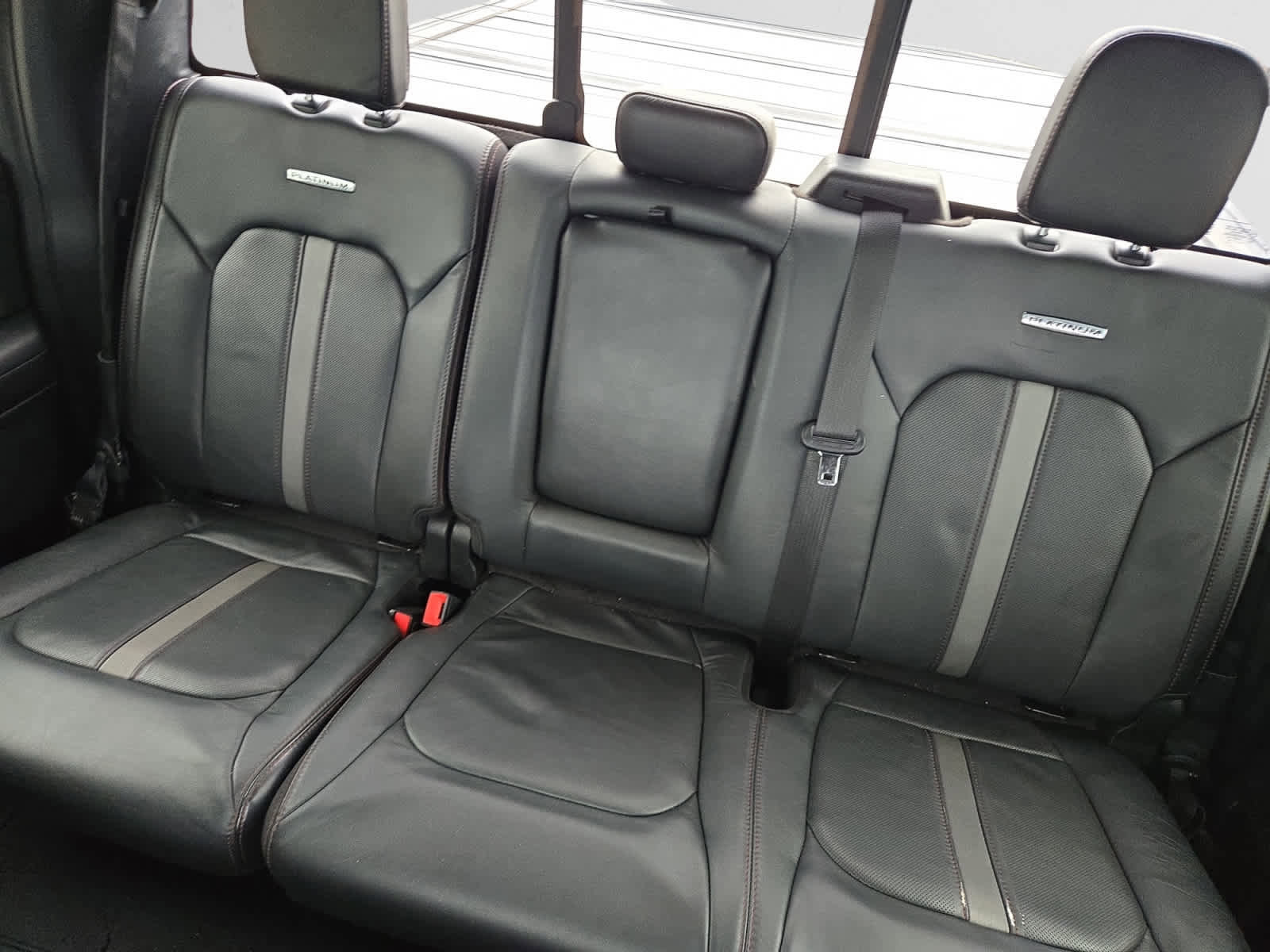 Used 2019 Ford F150 Platinum image 13