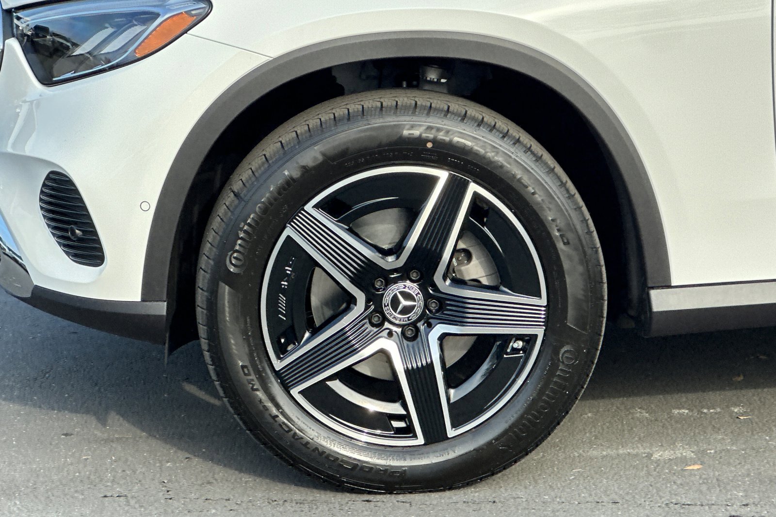 New 2026 Mercedes-Benz GLC 300 4MATIC image 26