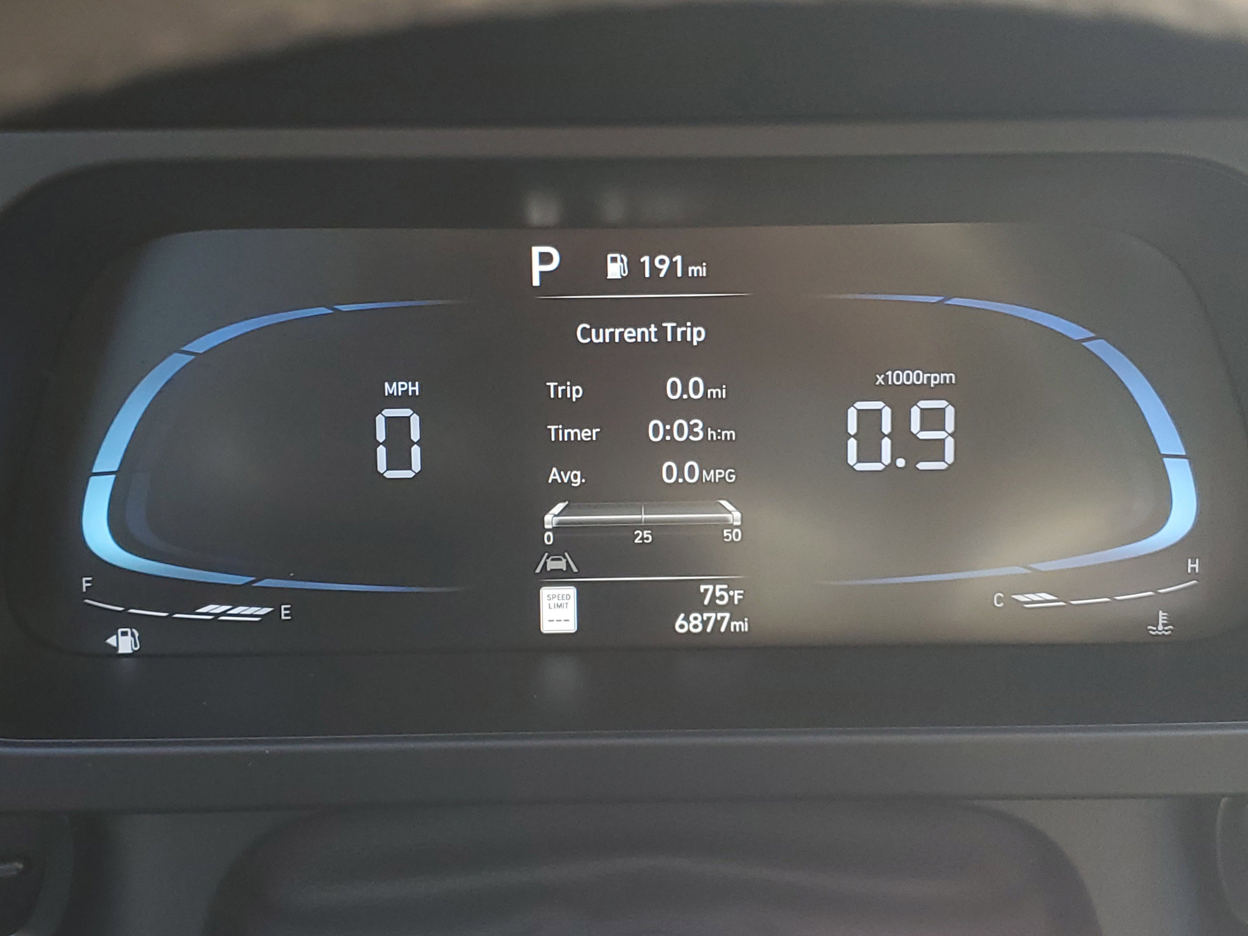 Used 2025 Hyundai Elantra Sport image 21