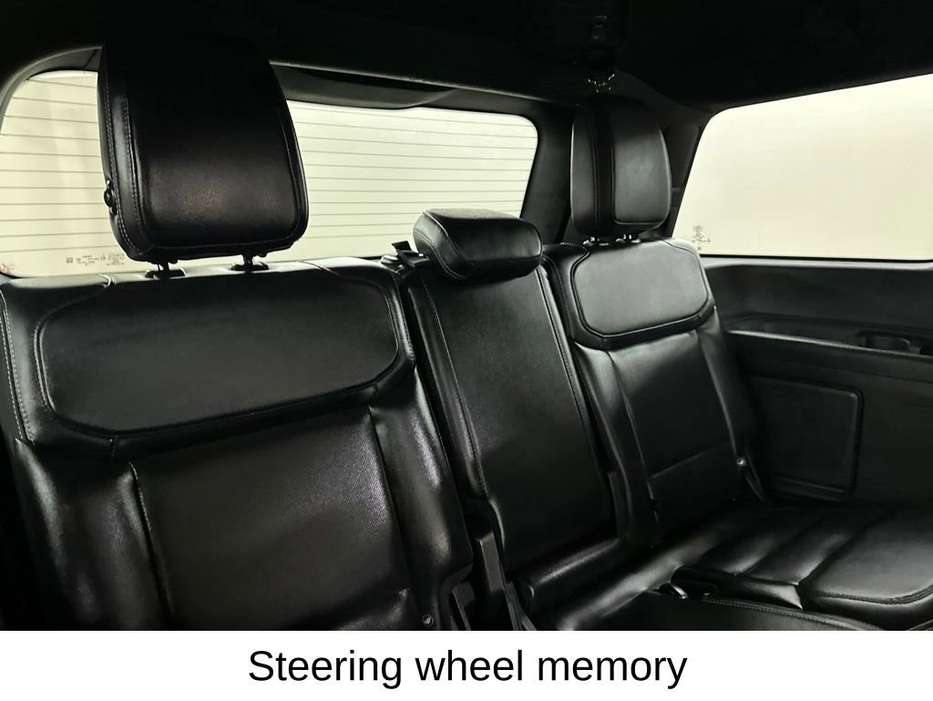 Used 2025 Ford Expedition Platinum w/ Stealth Appearance Package AWD/4WD image 27