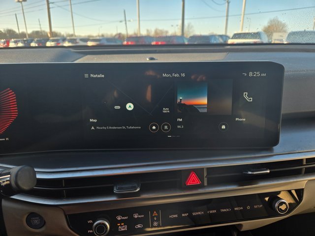 Used 2024 Kia Sorento S w/ Panoramic Sunroof Package image 5