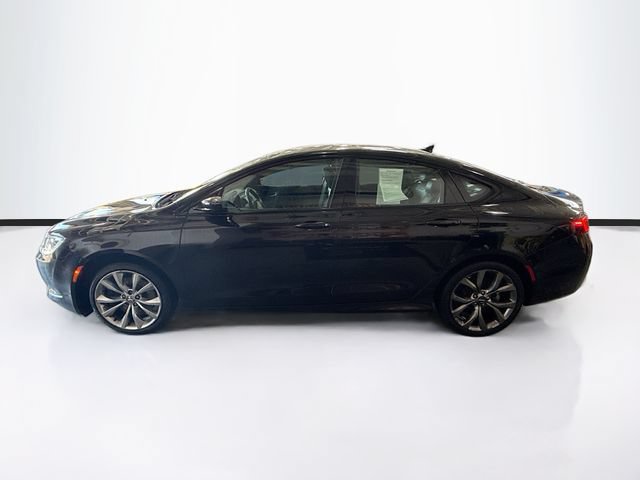 Used 2016 Chrysler 200 S w/ Navigation & Sound Group I FWD image 8