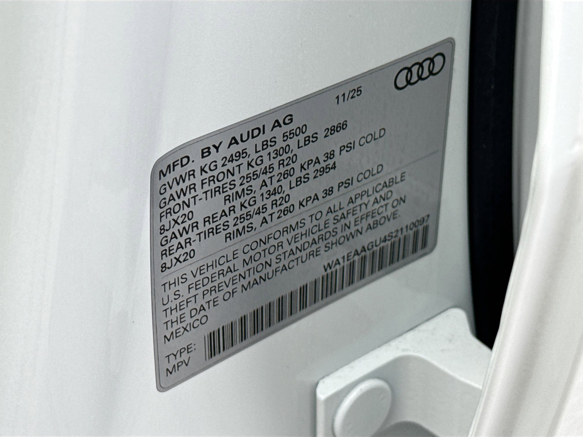 New 2025 Audi Q5 Premium Plus image 40