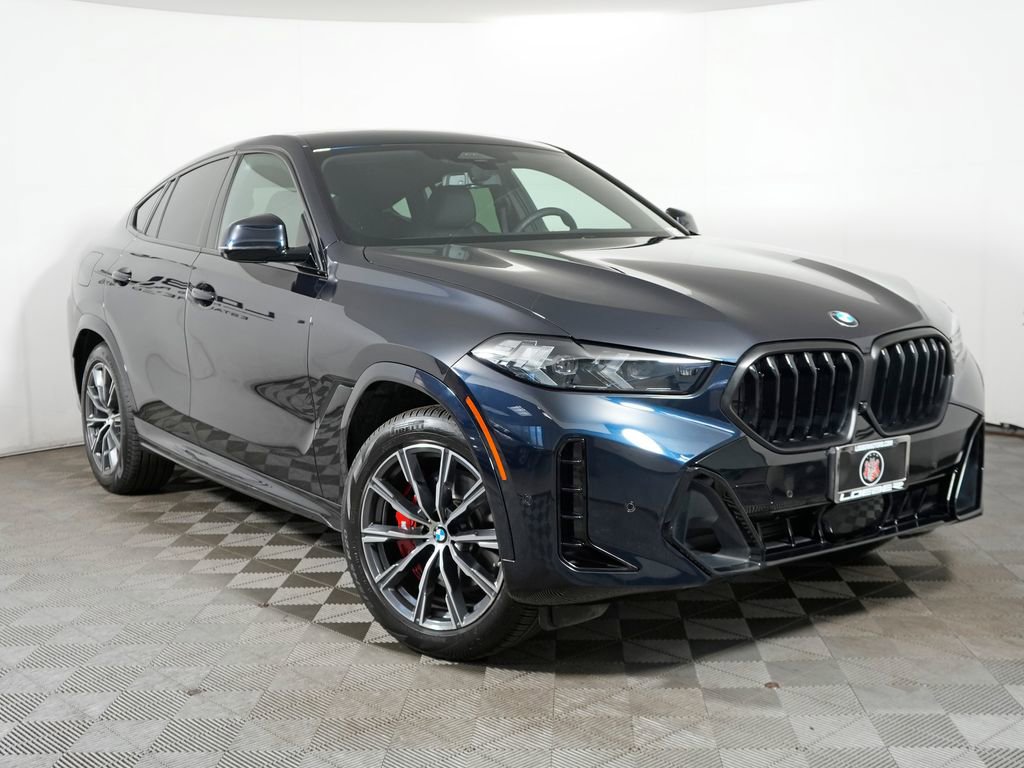 Used 2025 BMW X6 xDrive40i w/ Premium Package image 9
