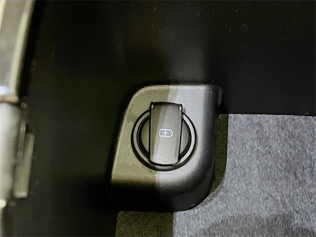 Used 2022 Kia Telluride EX w/ EX Premium Package image 38