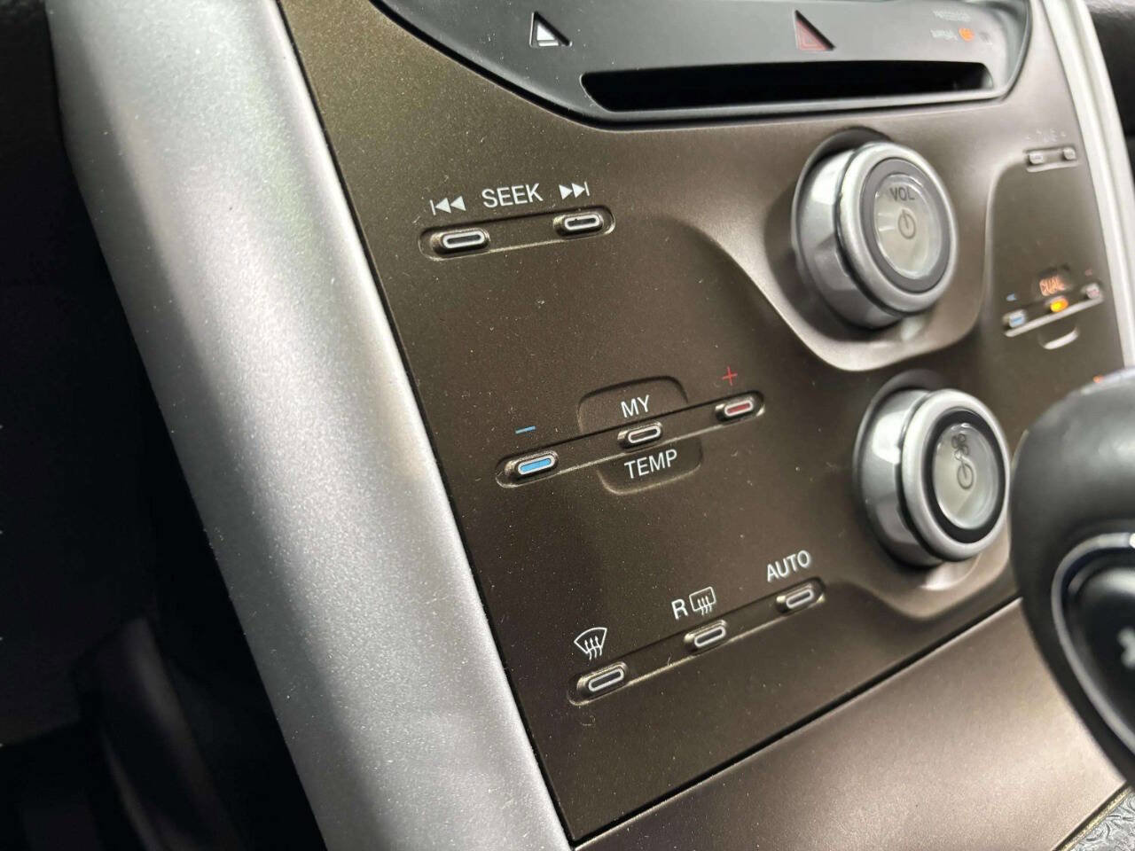 Used 2011 Ford Edge SEL w/ 202A Rapid Spec Order Code AWD/4WD image 28