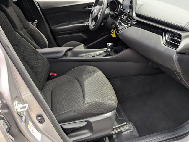 Used 2019 Toyota C-HR LE image 20