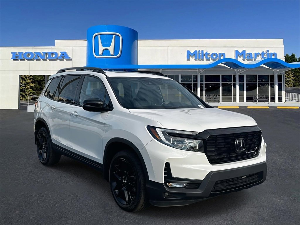 Certified 2024 Honda Passport Black Edition image 1
