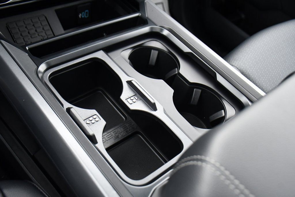 New 2026 Ford F250 Lariat w/ Lariat Ultimate Package image 33