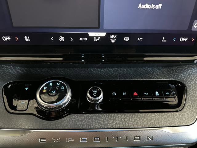 New 2026 Ford Expedition Tremor image 23