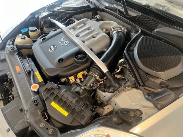 Used 2005 Nissan 350Z Grand Touring RWD image 25