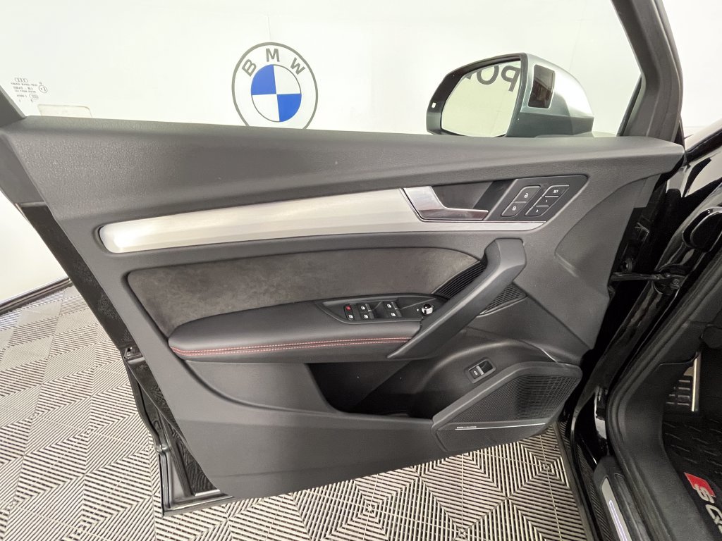 Used 2018 Audi SQ5 Prestige AWD/4WD image 24