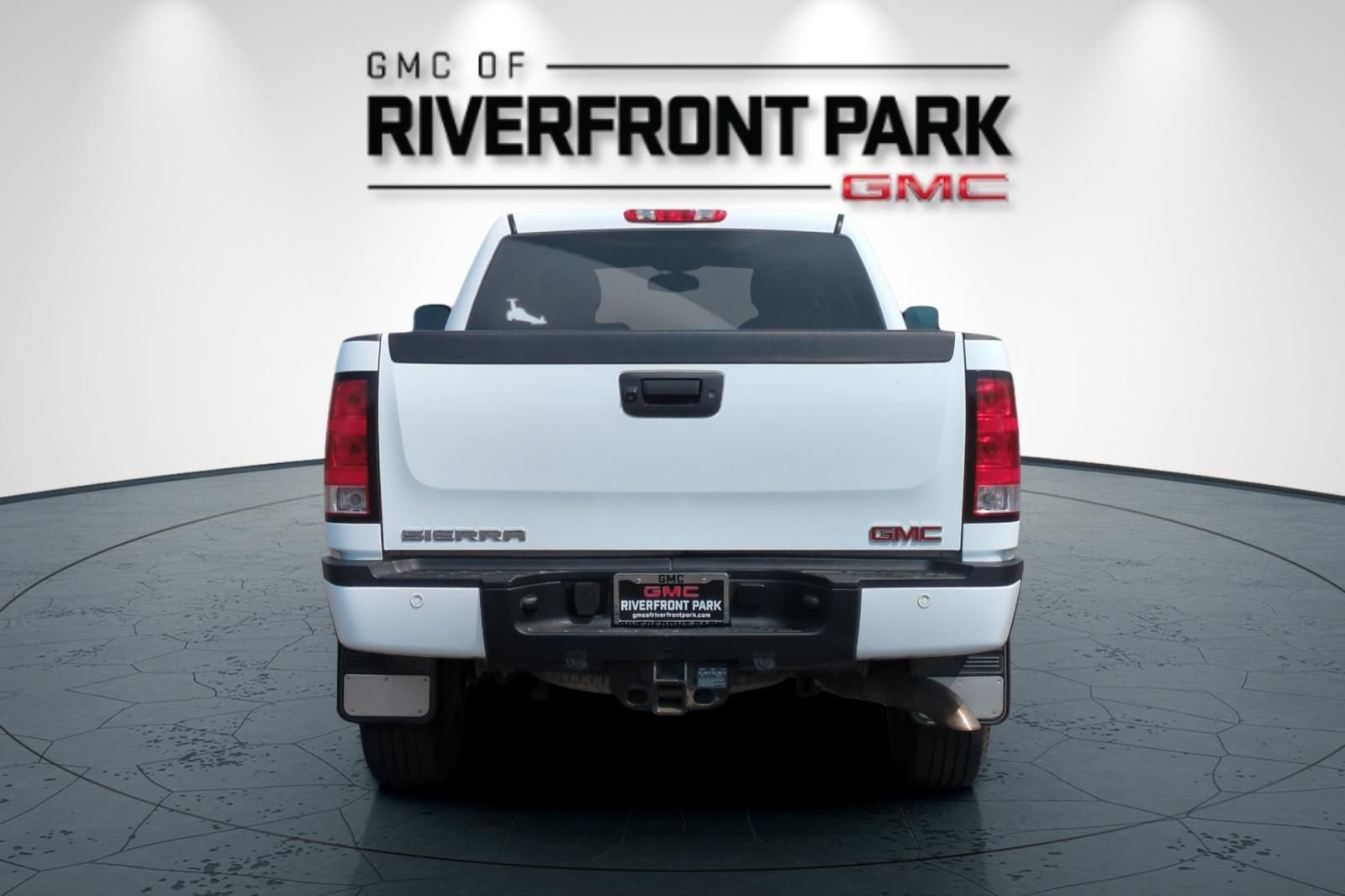 Used 2014 GMC Sierra 2500 Denali AWD/4WD image 4