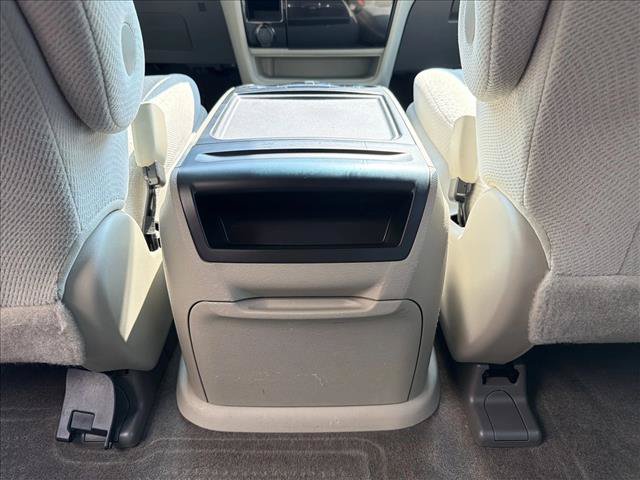 Used 2013 Toyota Sienna LE w/ Towing Pkg FWD image 23