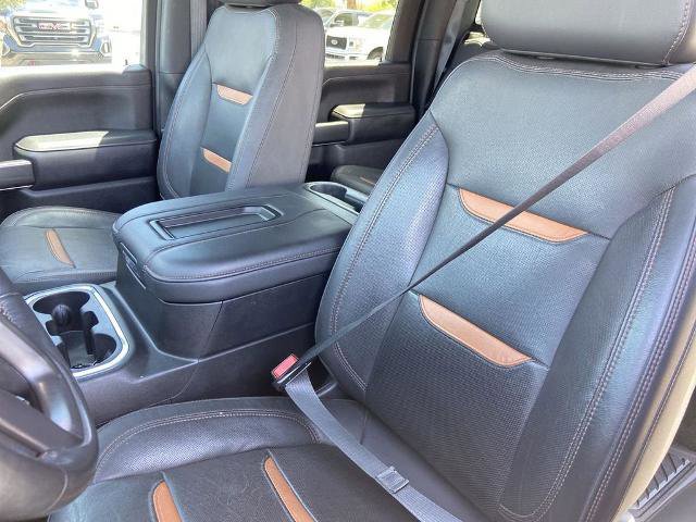 Used 2020 GMC Sierra 2500 AT4 w/ AT4 Premium Package AWD/4WD image 16