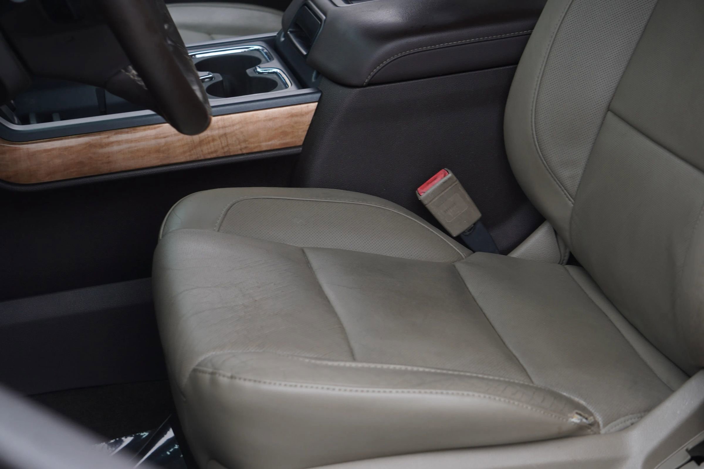 Used 2014 Chevrolet Silverado 1500 LTZ w/ LTZ Plus Package image 39