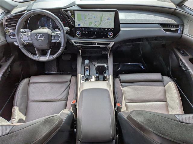Used 2024 Lexus RX 350 w/ Luxury Package image 19