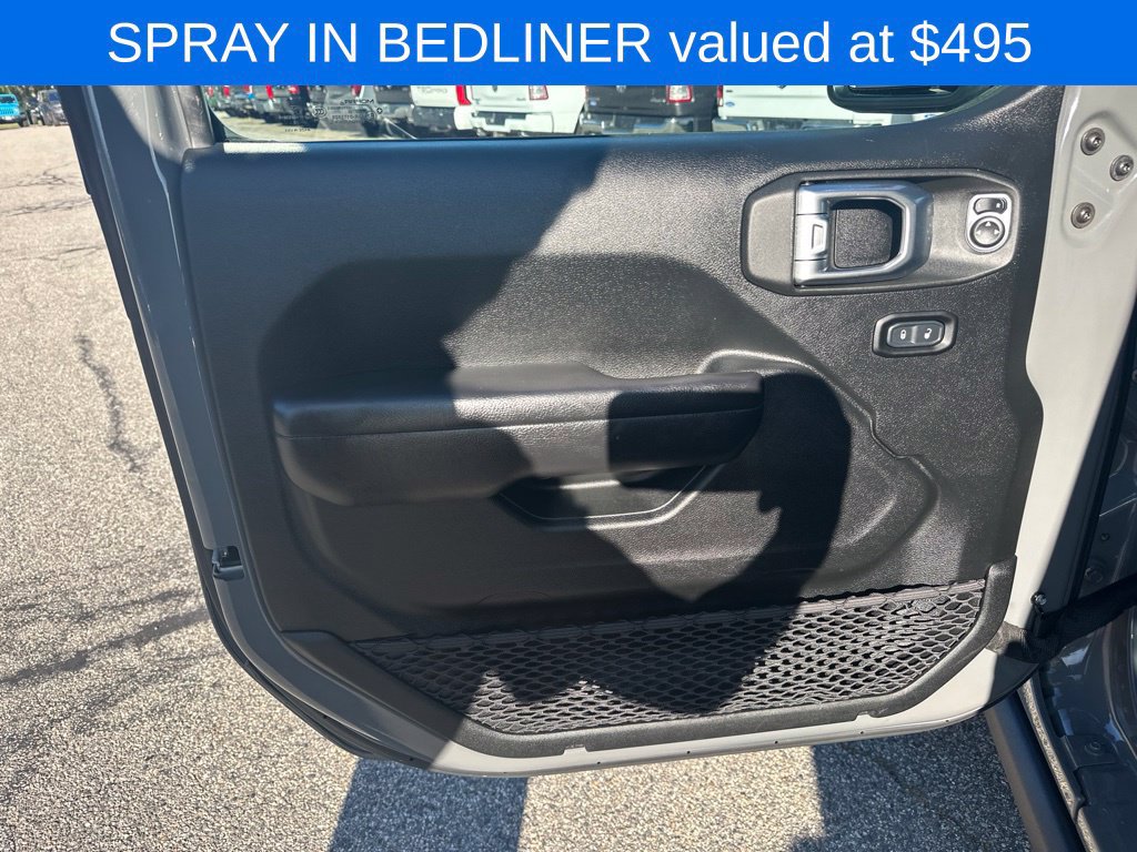Used 2020 Jeep Gladiator Rubicon AWD/4WD image 13