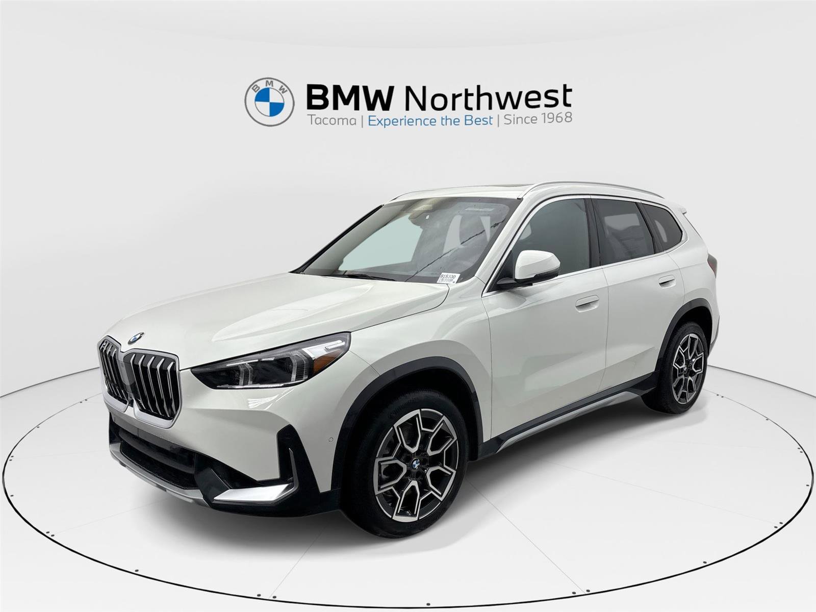 New 2026 BMW X1 xDrive28i w/ Technology Package AWD/4WD image 1