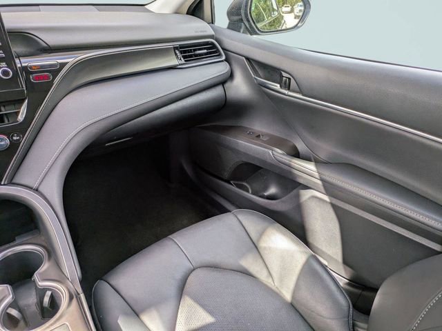 Used 2024 Toyota Camry XSE FWD image 17