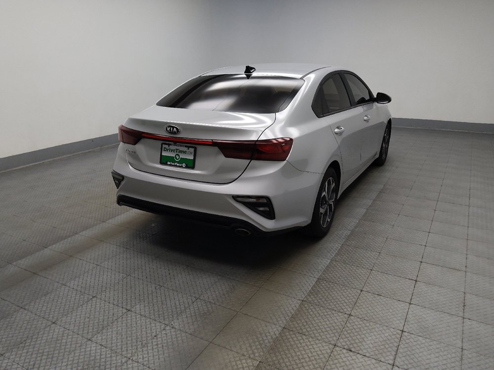 Used 2021 Kia Forte LXS FWD image 9