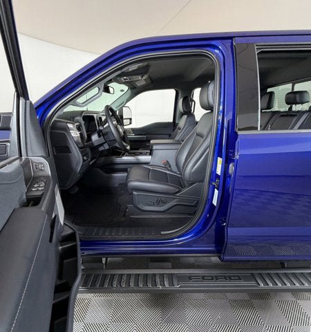 New 2026 Ford F250 Lariat w/ Black Appearance Package image 8