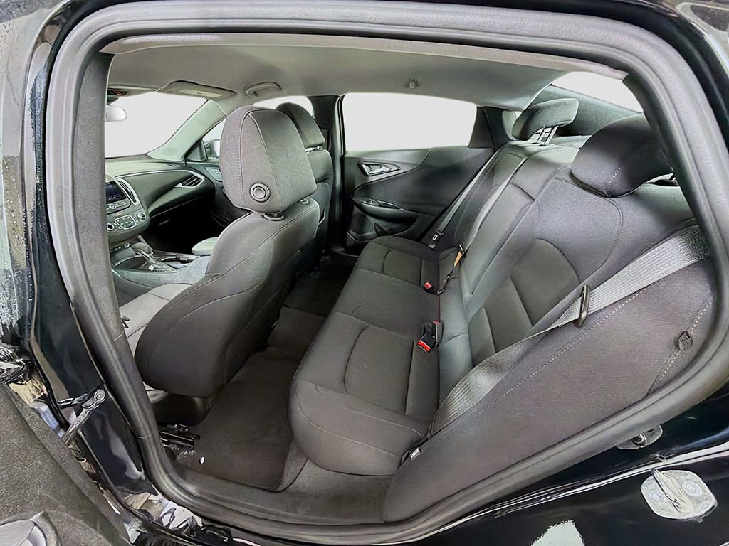 Used 2023 Chevrolet Malibu LT image 20