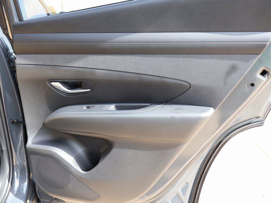 New 2026 Hyundai Tucson SEL image 12