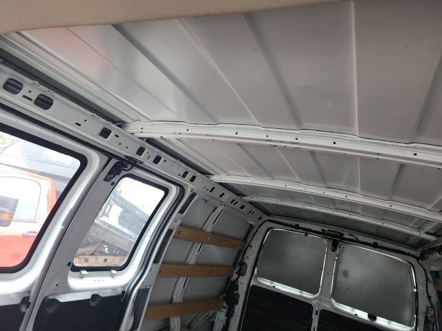 Used 2020 Chevrolet Express 2500 w/ Driver Convenience Package image 19