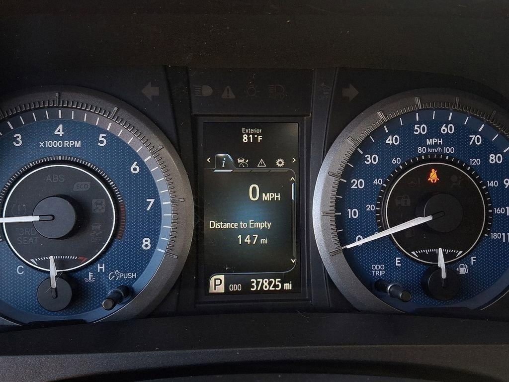 Used 2020 Toyota Sienna L image 19