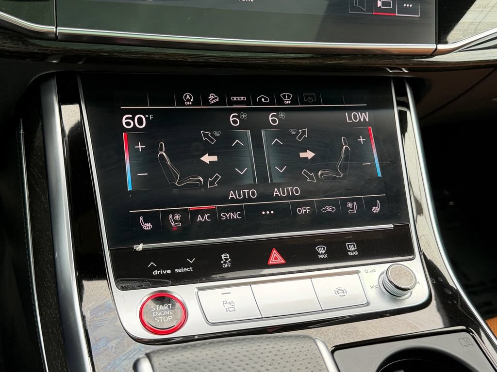 Used 2021 Audi RS Q8 AWD/4WD image 23