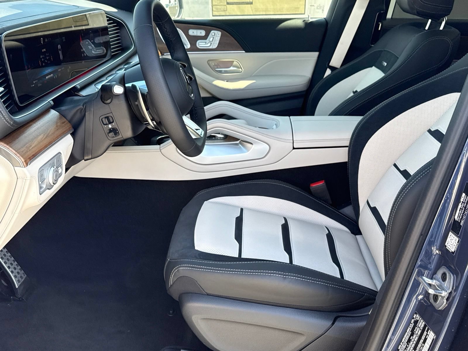 New 2026 Mercedes-Benz GLE 53 AMG 4MATIC image 15