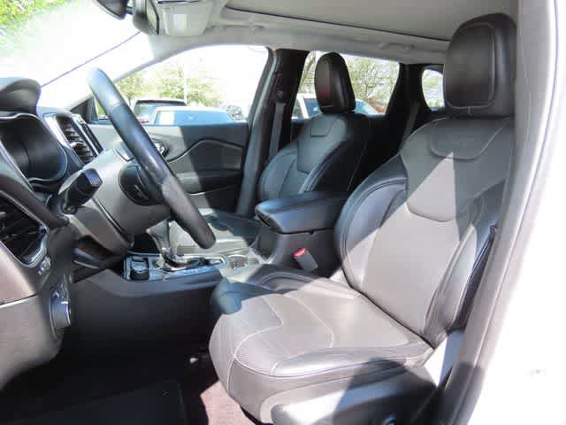 Used 2019 Jeep Cherokee Limited AWD/4WD image 12