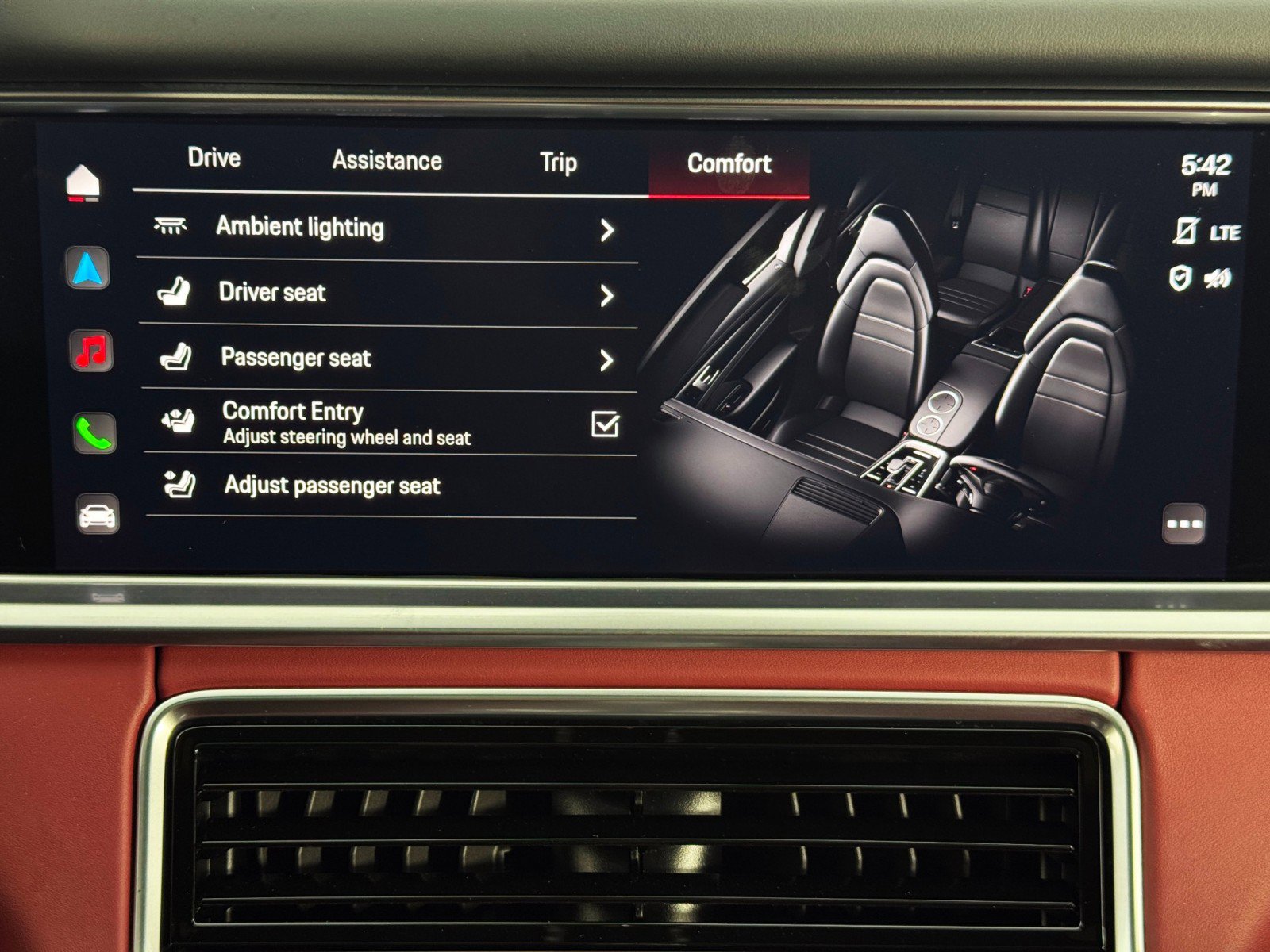 Used 2023 Porsche Panamera Platinum Edition w/ Smoking Package image 29