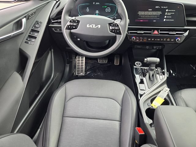 New 2026 Kia Niro SX Touring FWD image 9