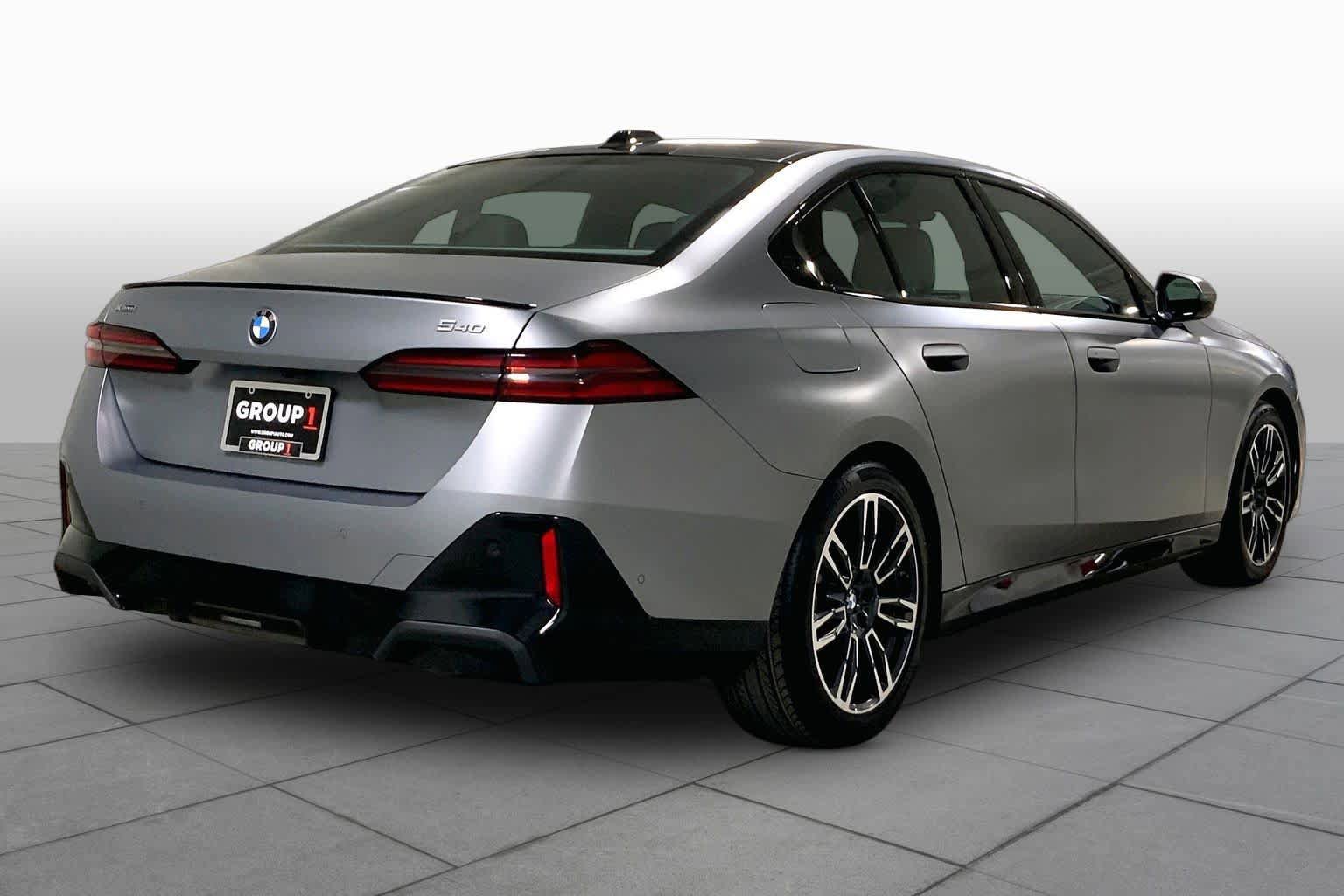 Certified 2024 BMW 540i xDrive w/ Premium Package AWD/4WD image 12