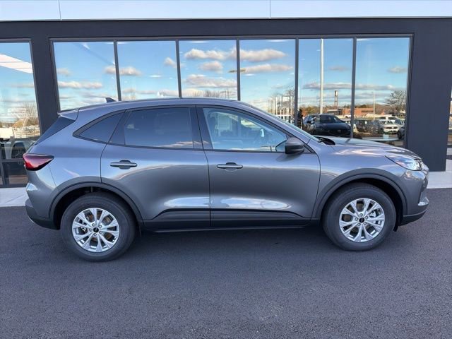 New 2026 Ford Escape Active w/ Cold Weather Package AWD/4WD image 2