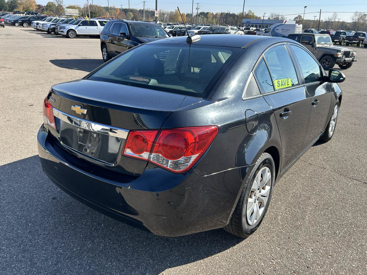 Used 2016 Chevrolet Cruze LS FWD image 5