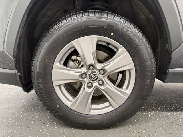 Certified 2025 Toyota RAV4 XLE AWD/4WD image 19