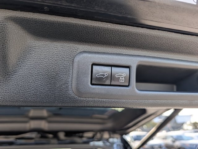 Used 2023 Toyota Sequoia Platinum AWD/4WD image 30