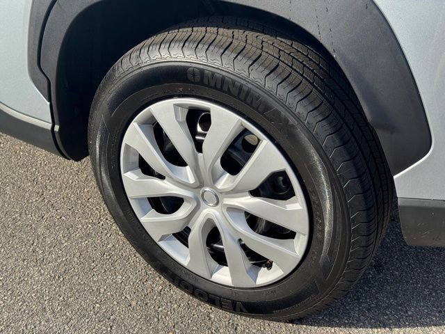 Used 2023 Toyota Corolla Cross L image 10