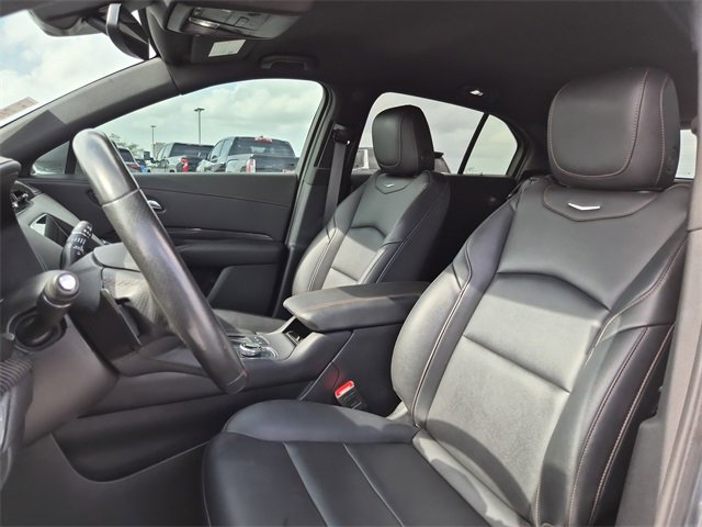 Used 2023 Cadillac XT4 Sport image 17