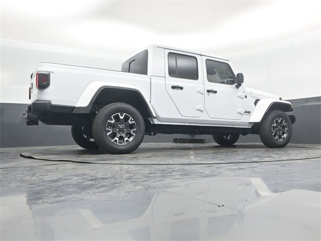 New 2025 Jeep Gladiator Sport w/ Premium Package image 38