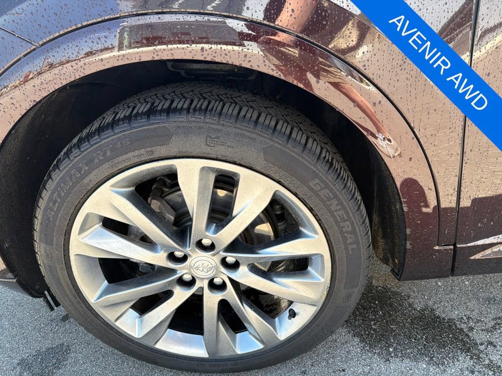 Used 2021 Buick Envision Avenir w/ Technology Package II AWD/4WD image 33