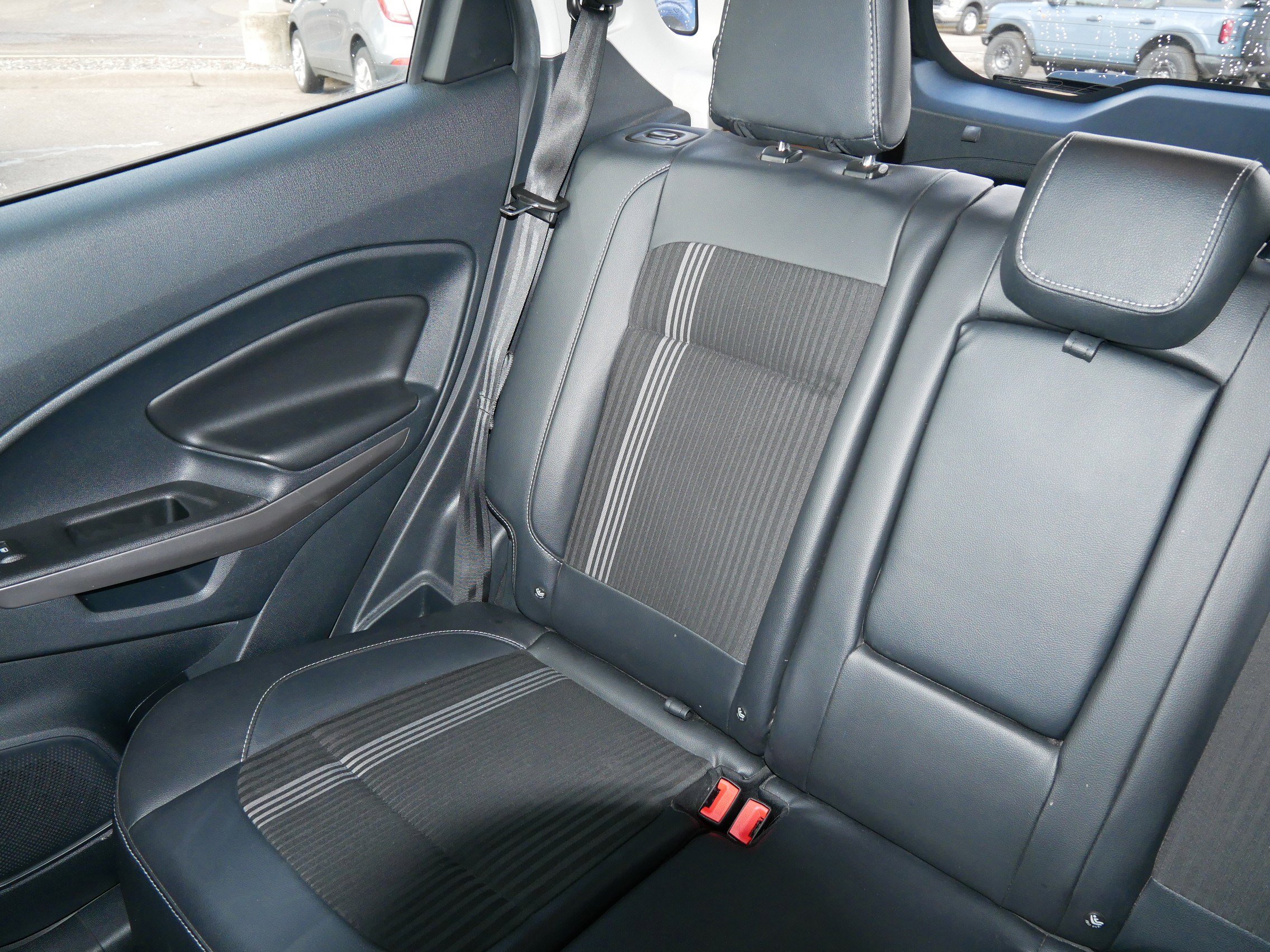 Certified 2020 Ford EcoSport SES image 12