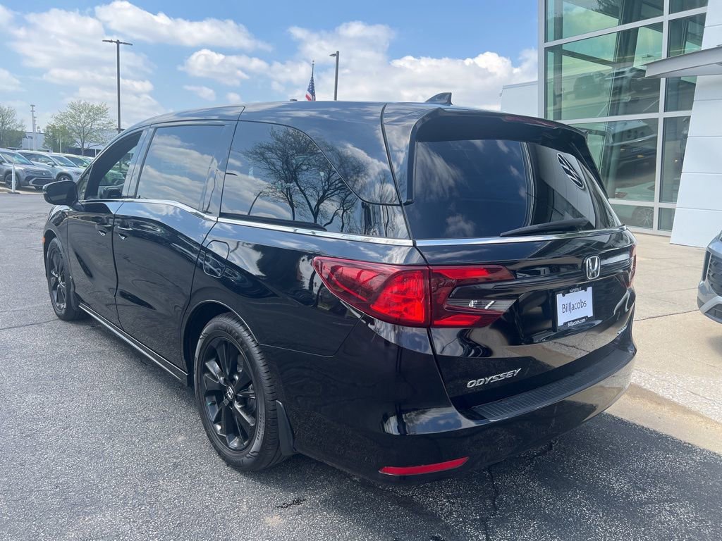 Used 2023 Honda Odyssey Sport image 4
